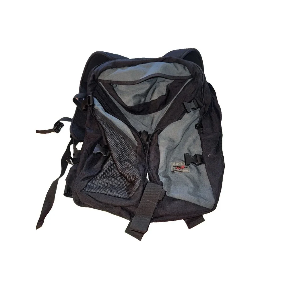 Tom Bihn Brain Bag Backpack 36L Black Gray